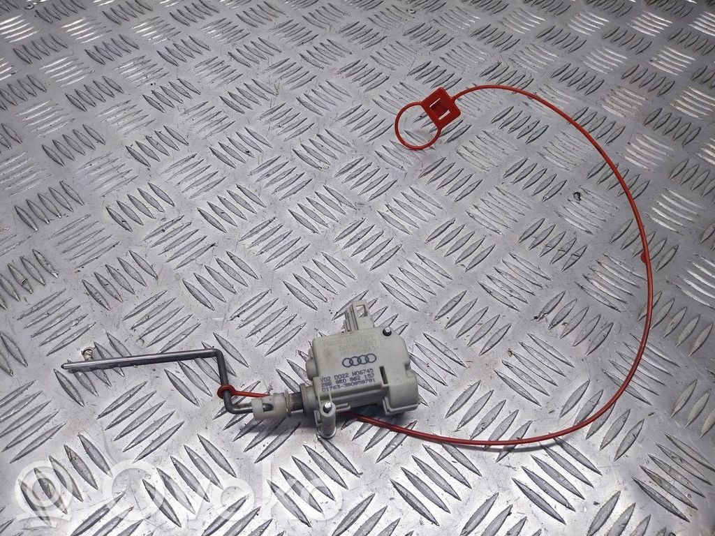 Audi A4 S4 B6 8E 8H Bușon rezervor combustibil 