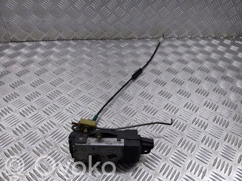 Opel Astra H Etuoven lukko 