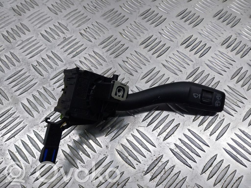 Audi A3 S3 8P Wiper switch 