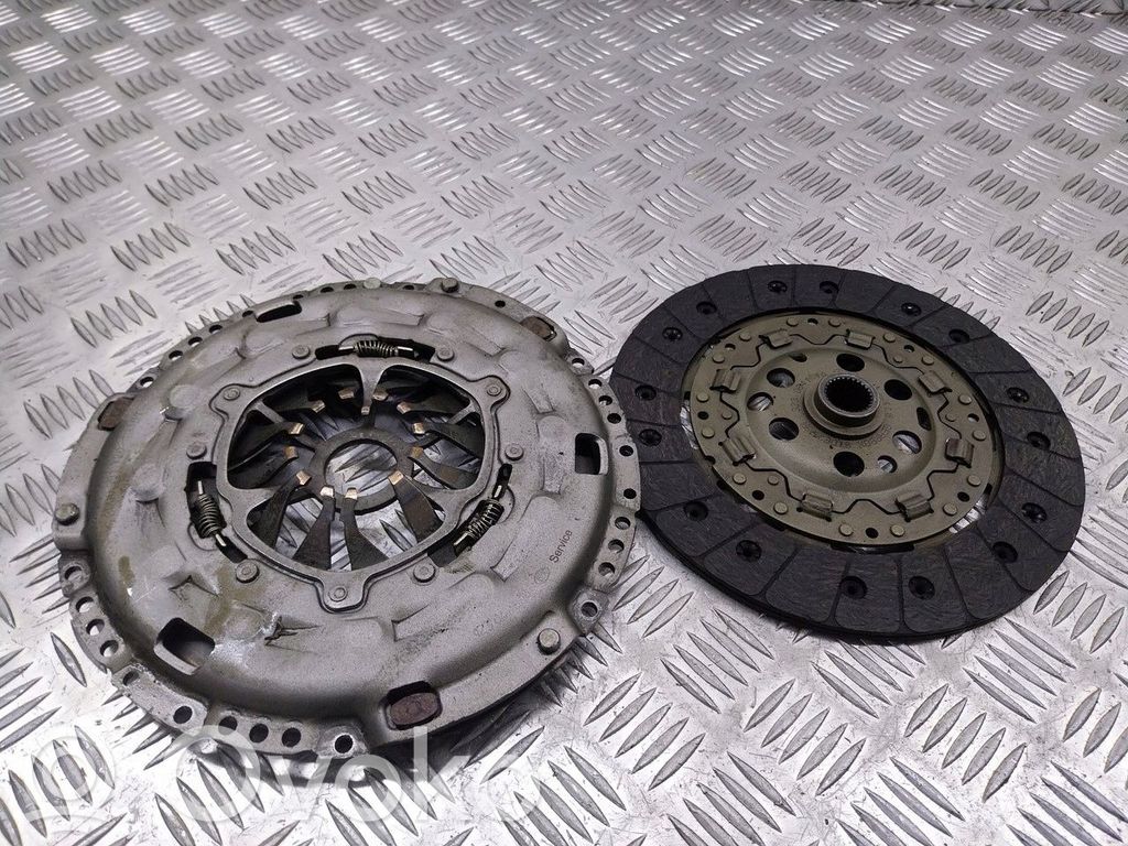 Audi A3 S3 8P Spingidisco della frizione 