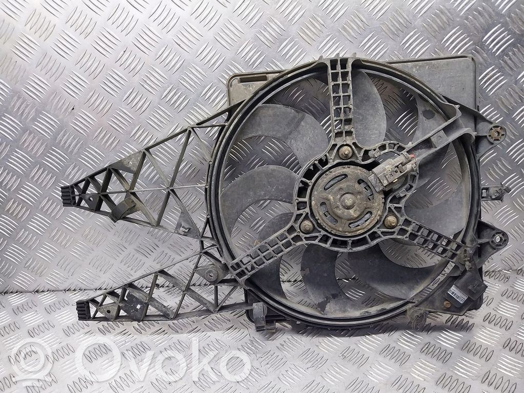Fiat Grande Punto Elektryczny wentylator chłodnicy 