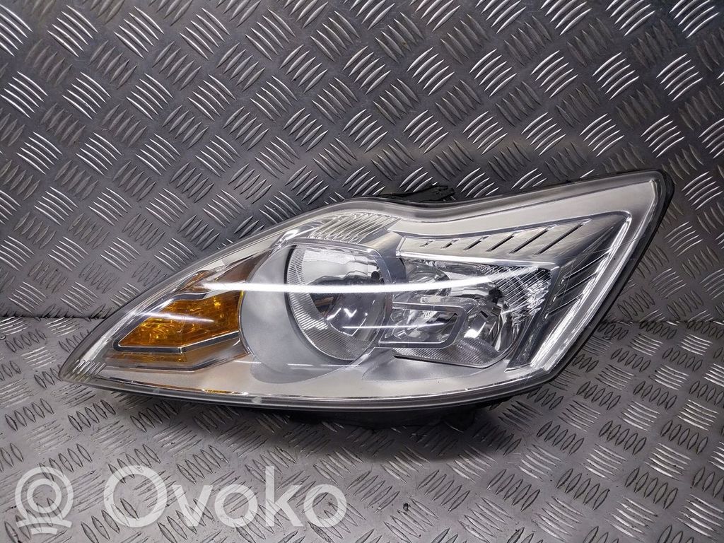 Ford Focus Headlight/headlamp 