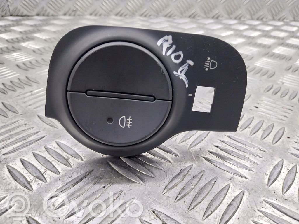 KIA Rio Light switch 