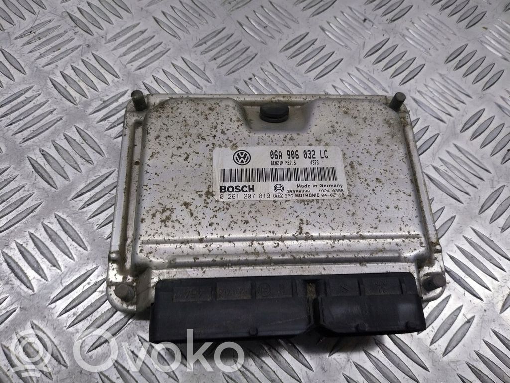 Skoda Octavia Mk1 (1U) Engine control unit/module ECU 