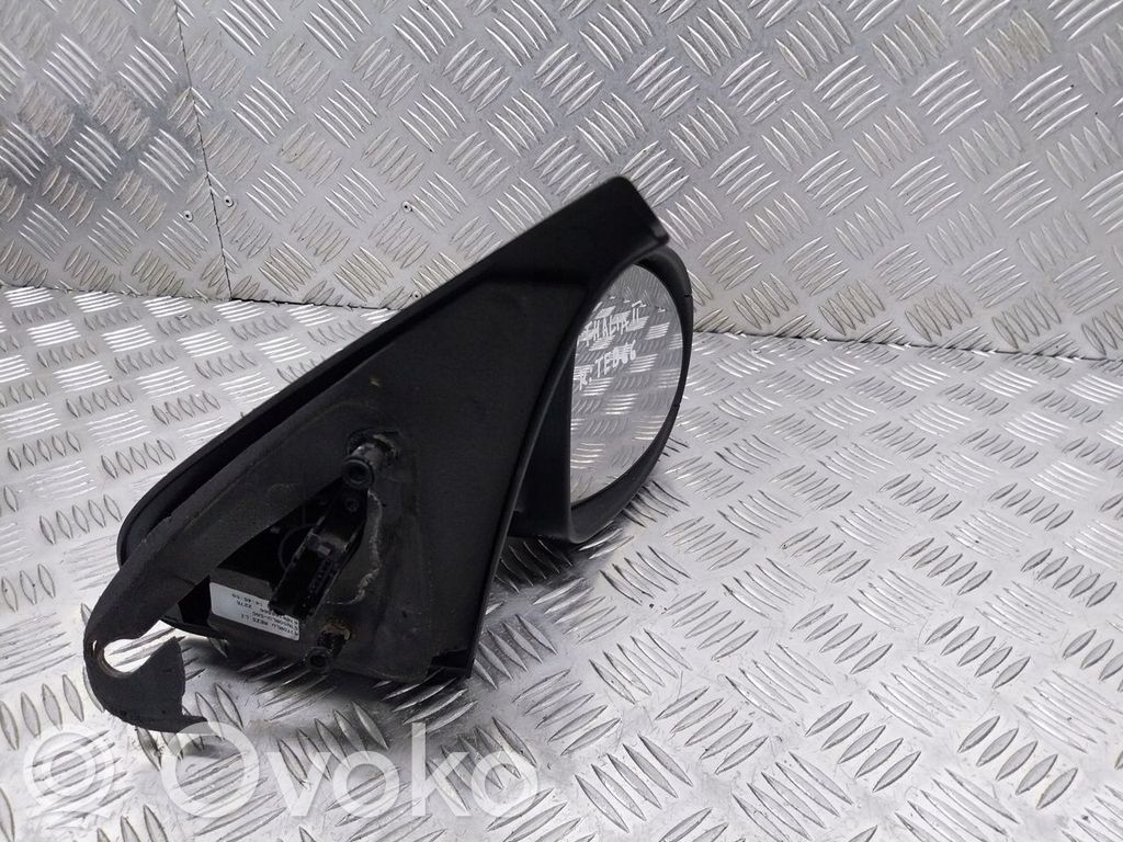Renault Thalia II Etuoven sähköinen sivupeili
