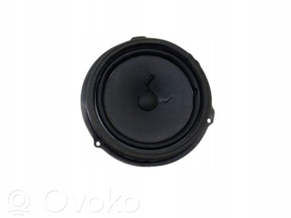 Ford Mondeo MK IV Subwoofer 