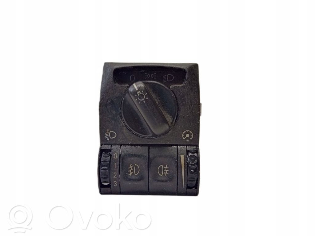 Opel Omega B2 Interruptor de luz 