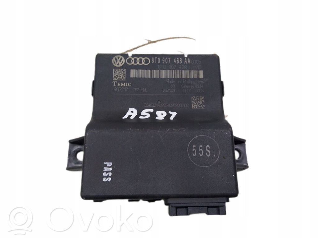 Sensor de la puerta delantera coupé   8T0907468AA