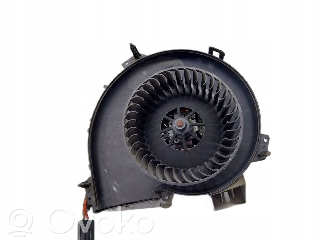 Opel Corsa C Motore per ventilatore porta anteriore 