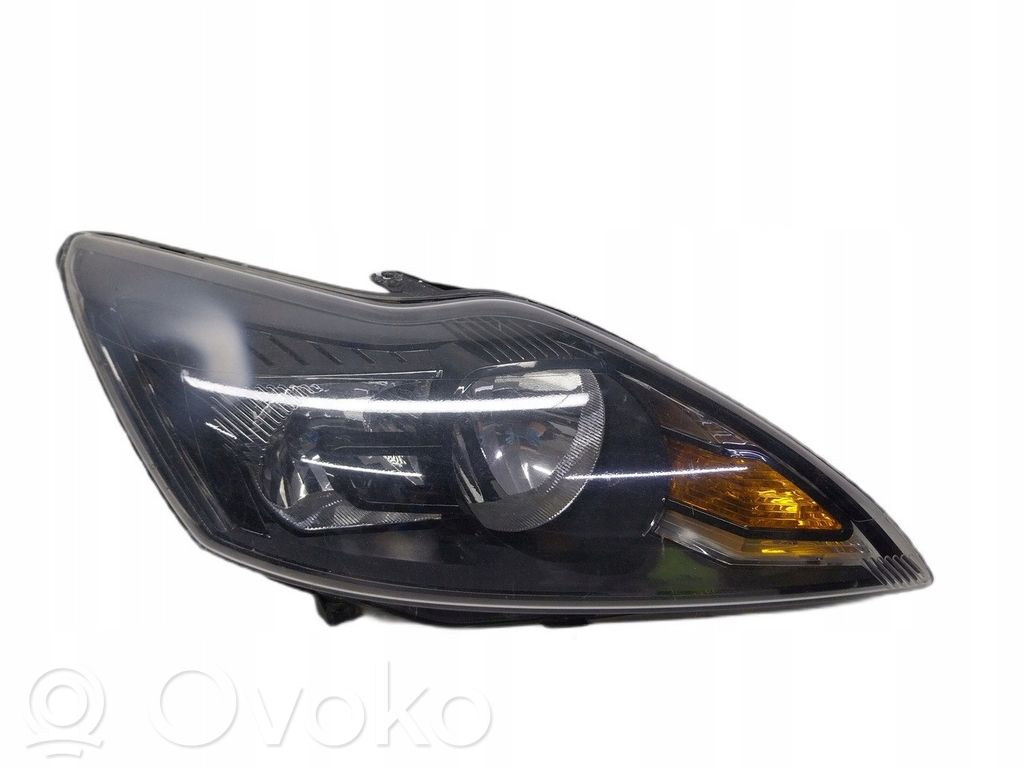 Ford Focus Lampa przednia 