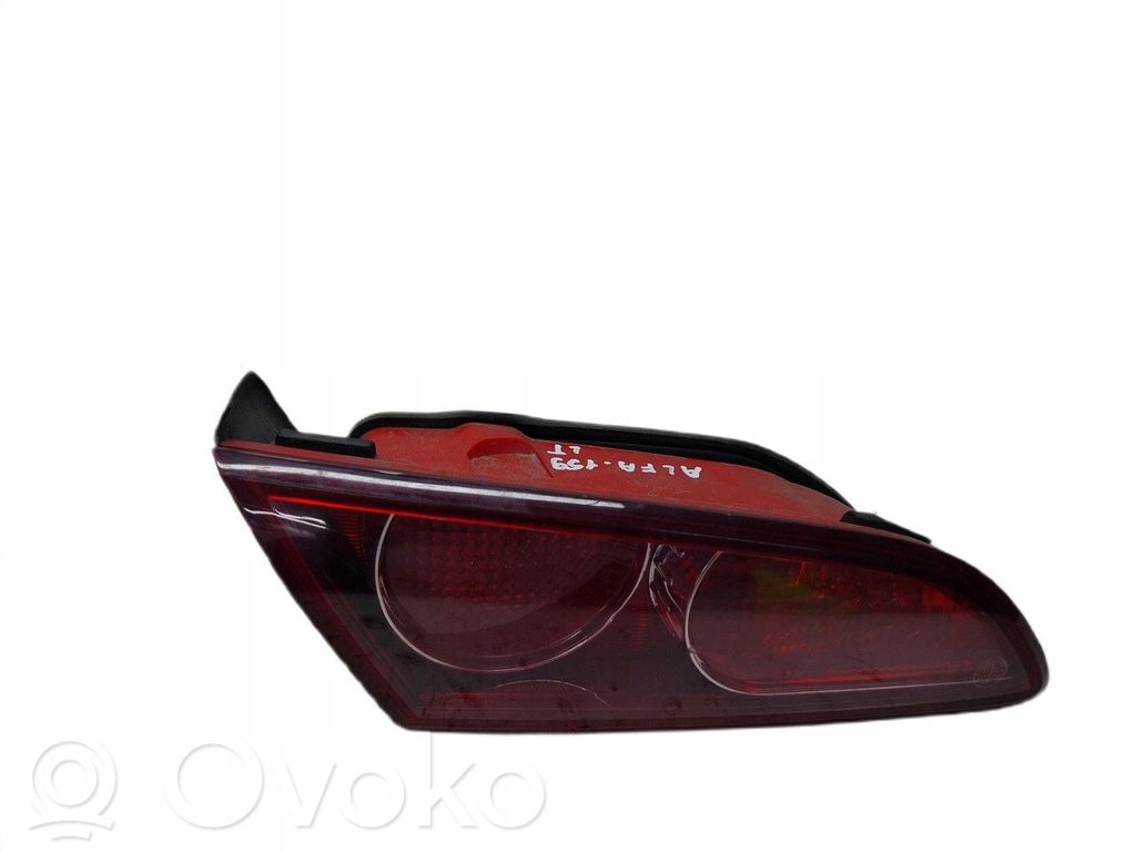 Alfa Romeo 159 Takaluukun takavalot