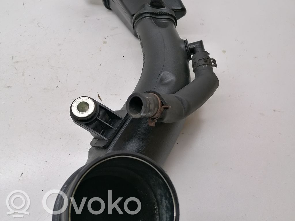 Renault Master III Air intake duct part 