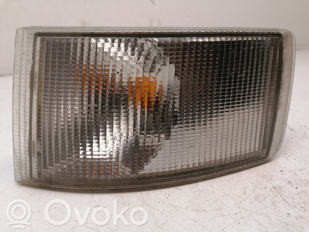Frontblinker   35710747