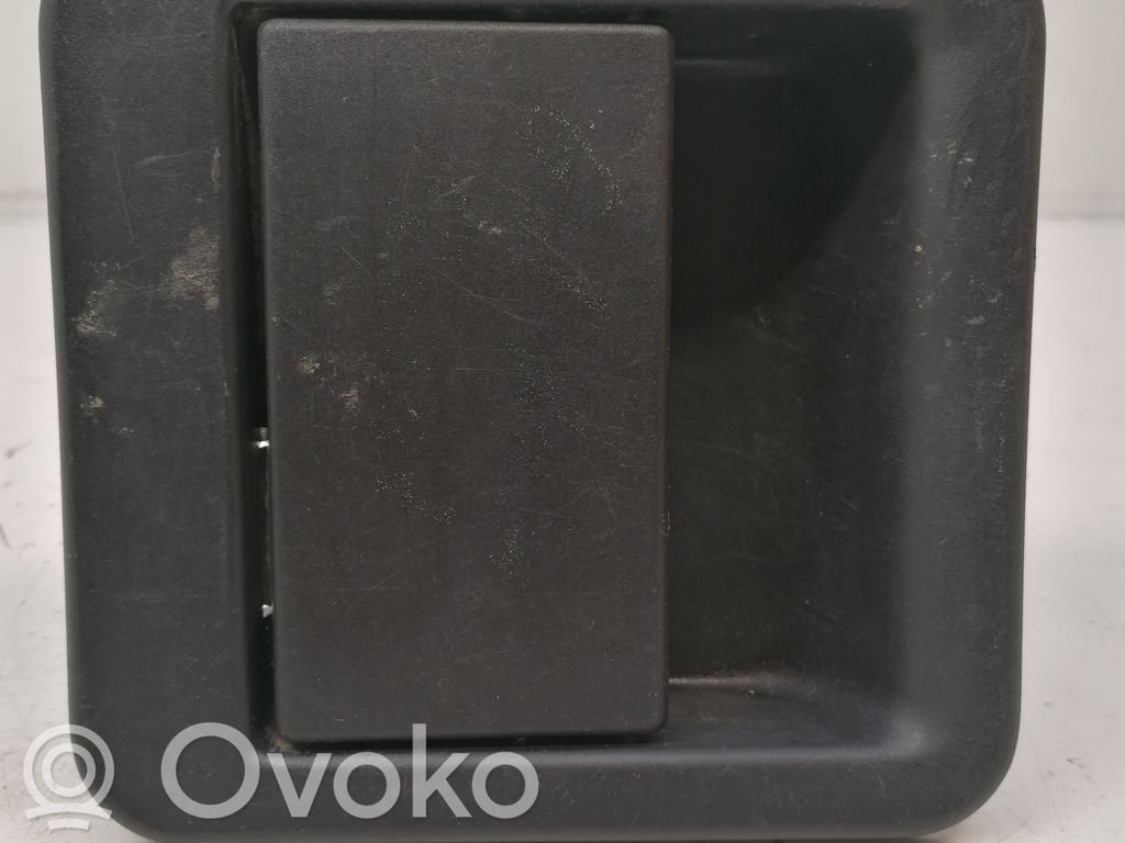 Loading door interior handle