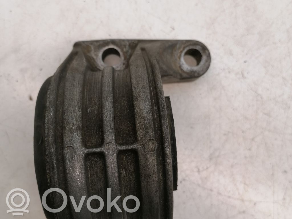 Engine mount bracket   1335129080