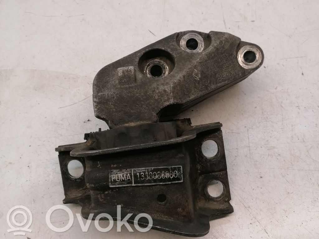 Peugeot Boxer Engine mount bracket 
