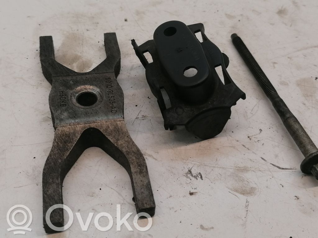 Ford Transit Abrazadera del inyector de combustible 