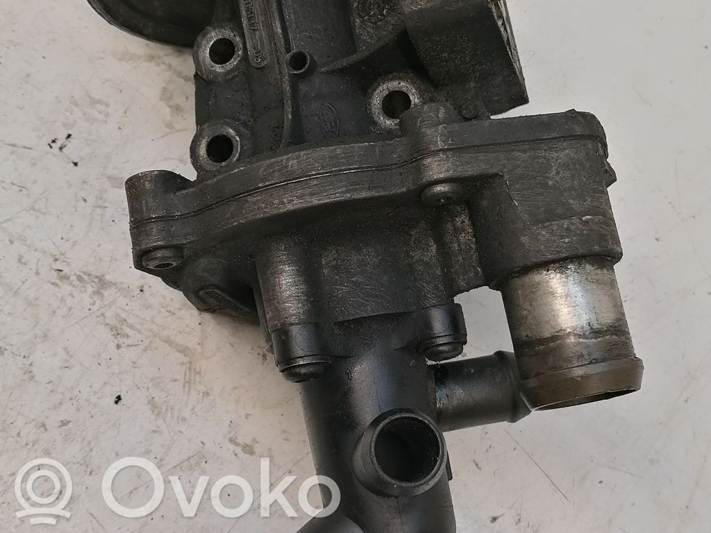 Ford Transit Vesipumppu 