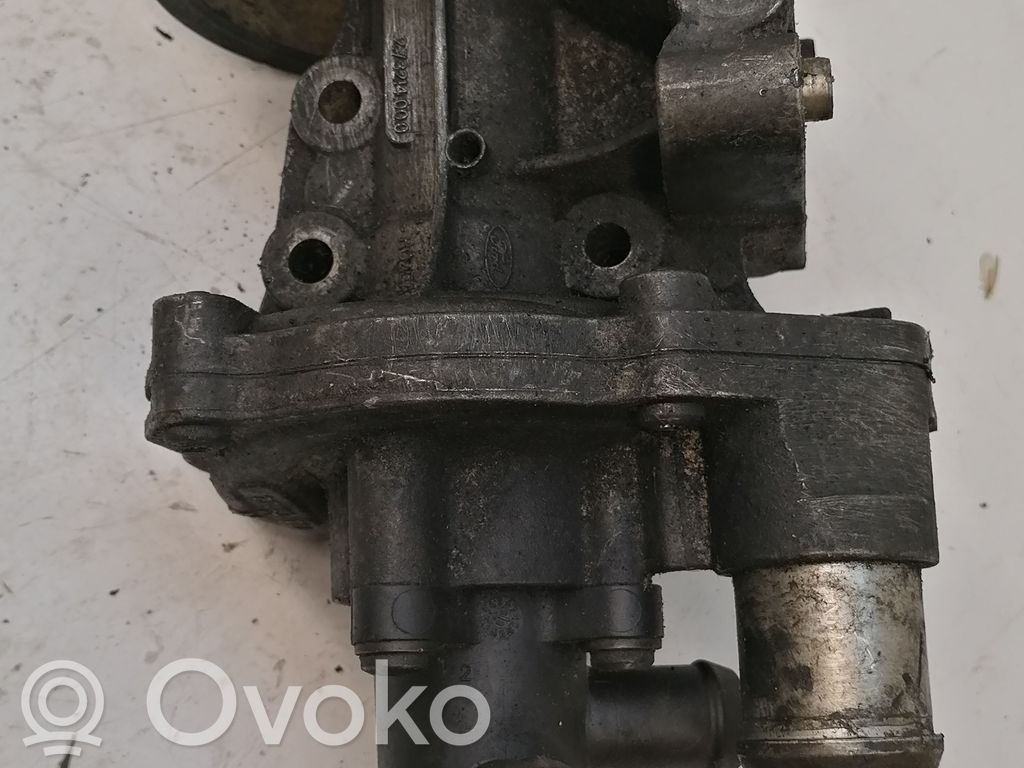 Ford Transit Vesipumppu 
