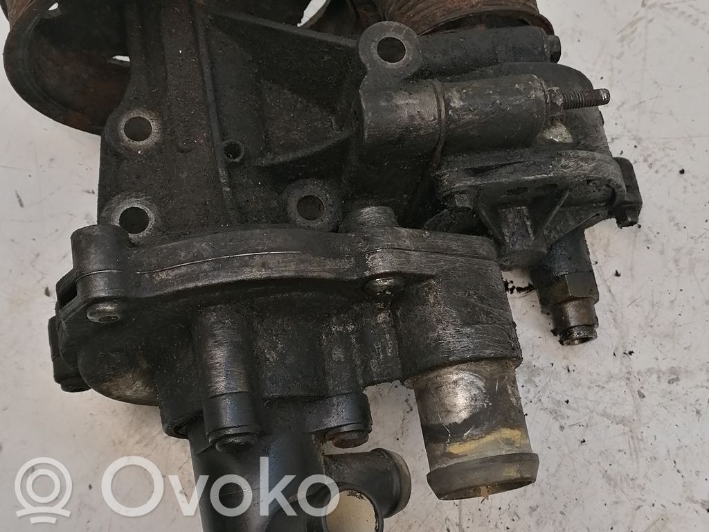 Ford Transit Vesipumppu 