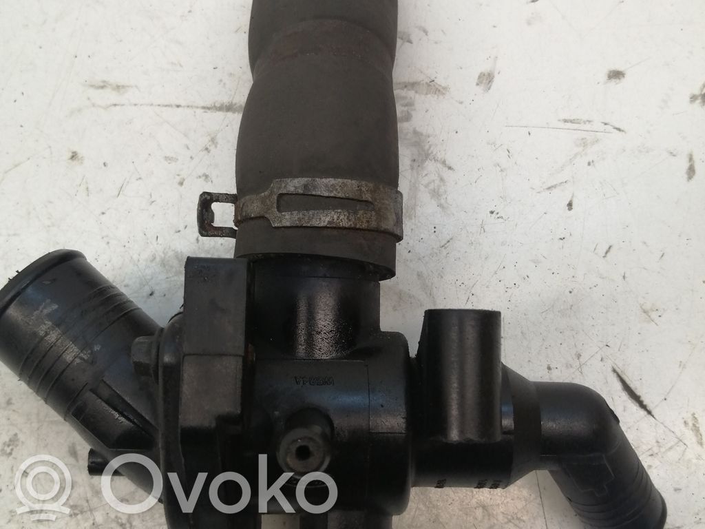 Ford Transit Carcasa del termostato 
