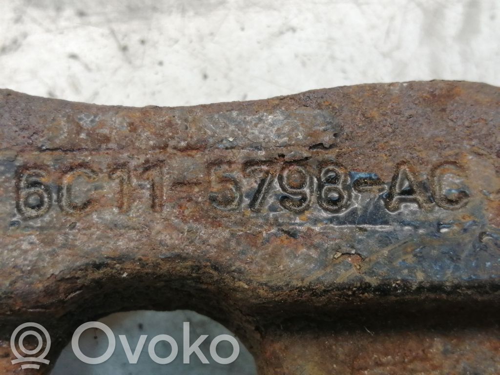 Ford Transit Aizmugurē lāgas/Resori 
