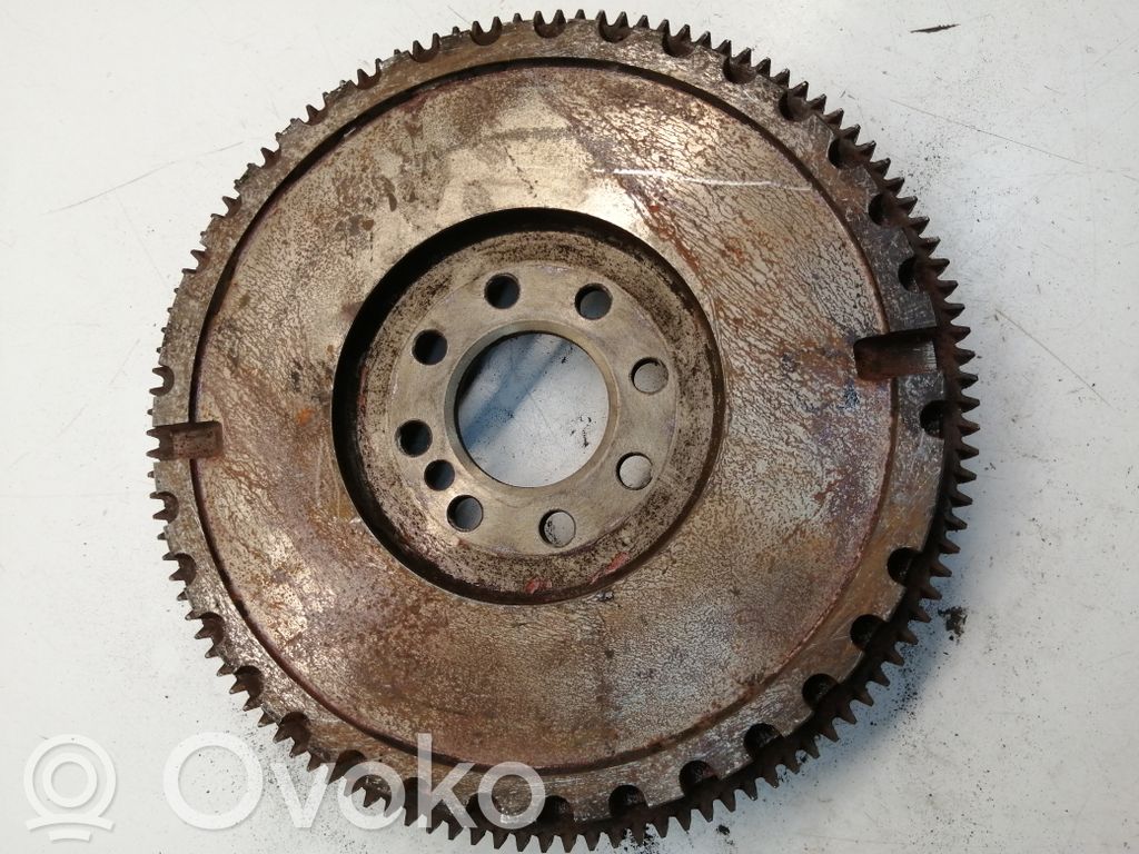 Vauhtipyörä   YC1Q6375BC