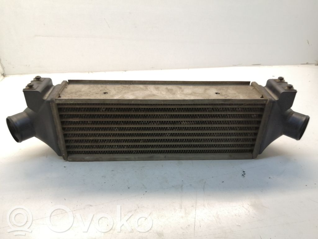Ford Transit Interkūlerio radiatorius 