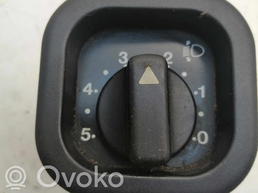 Headlight level height control switch   94VB13K031AA