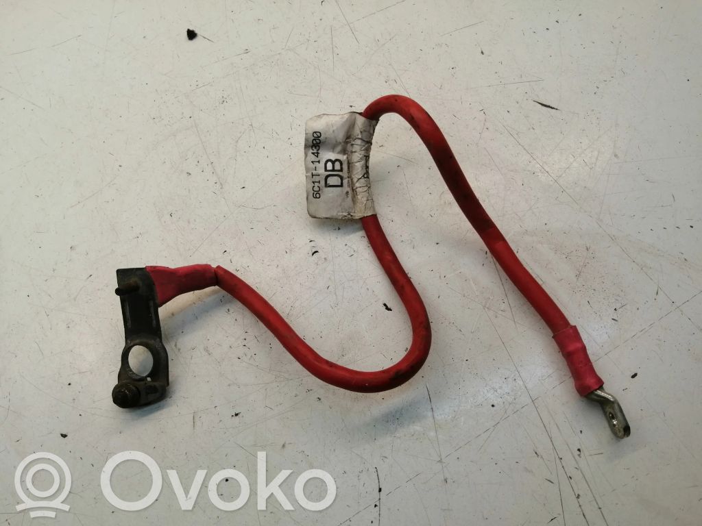 Ford Transit Pluskaapeli (akku) 