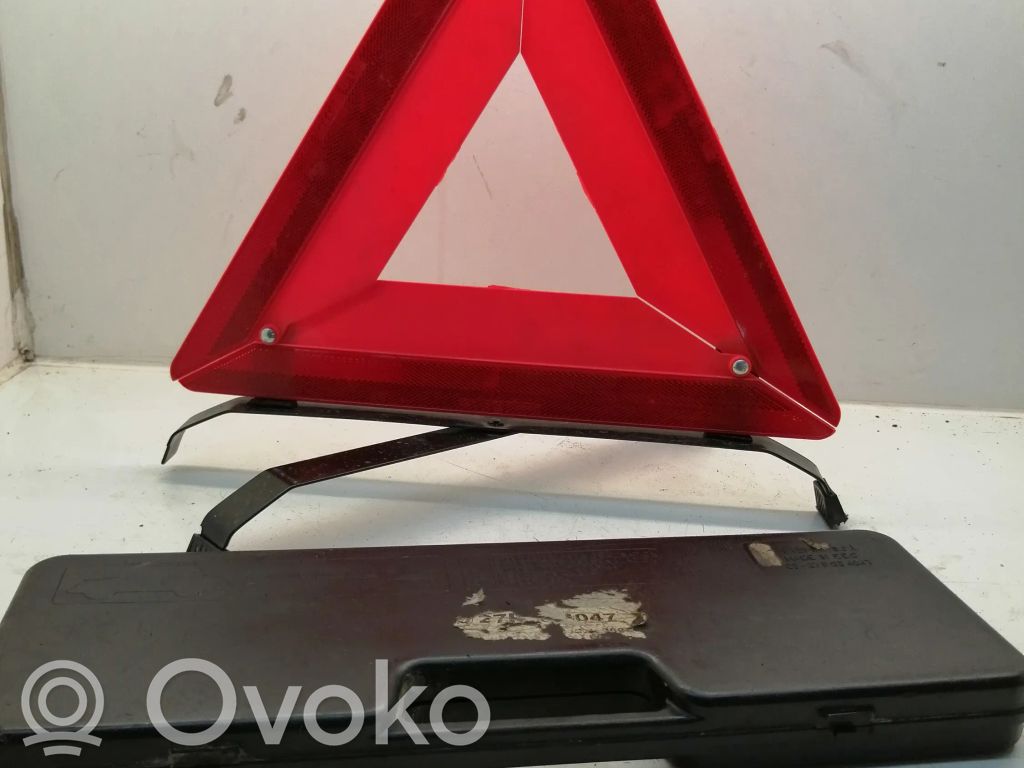 Ford Transit Triangle d'avertissement 