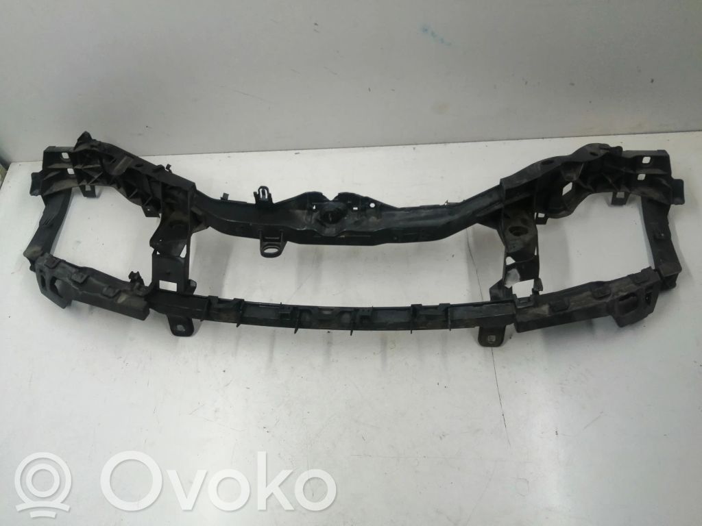 Ford Focus Верхняя часть панели радиаторов (телевизора) 