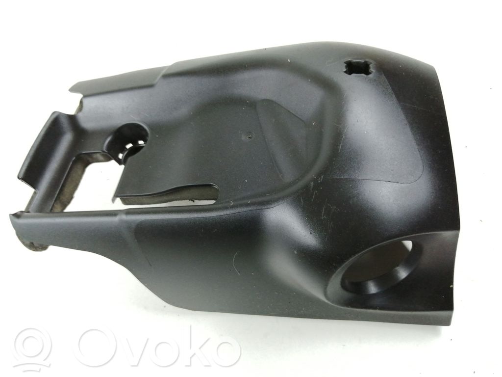 Ford Focus Steering wheel column trim 