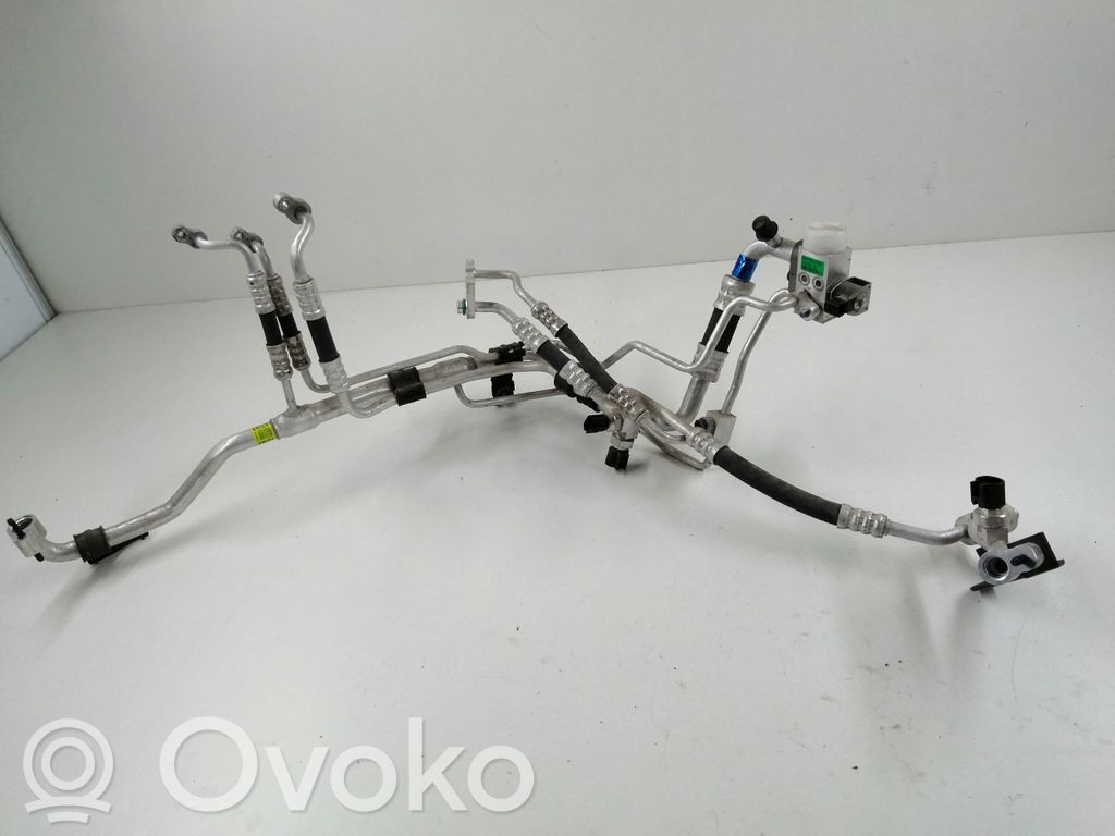 Hyundai Kona I Air conditioning (A/C) pipe/hose 