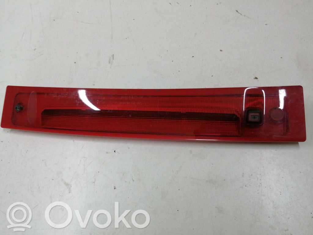 Opel Mokka Third/center stoplight 