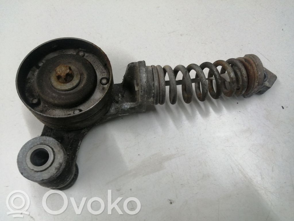 Opel Mokka Napinacz paska alternatora 