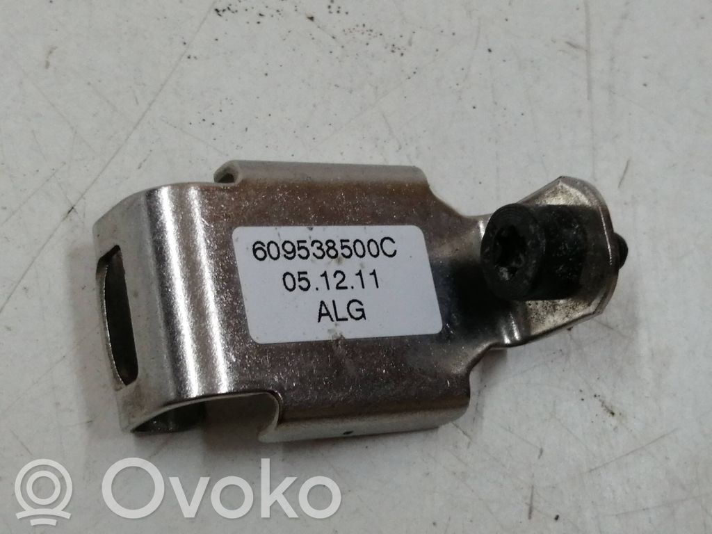 Inne części wnętrza samochodu   609538500C