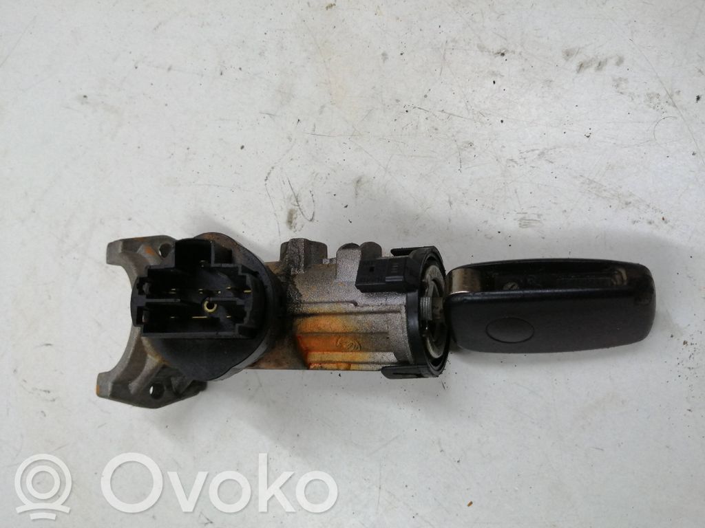 Peugeot Boxer Užvedimo spynelė 