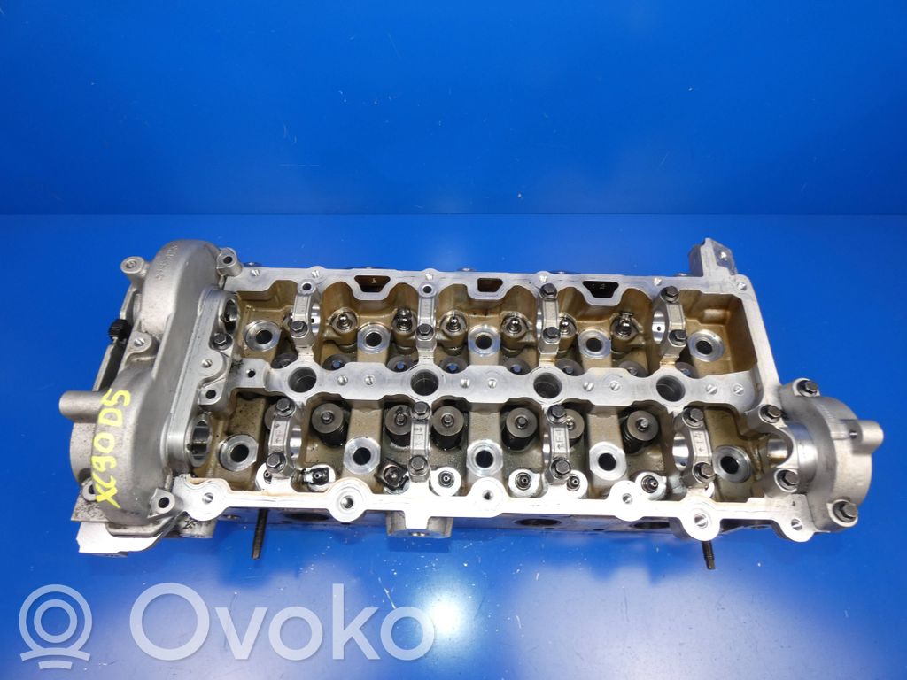 Volvo XC90 Engine head 