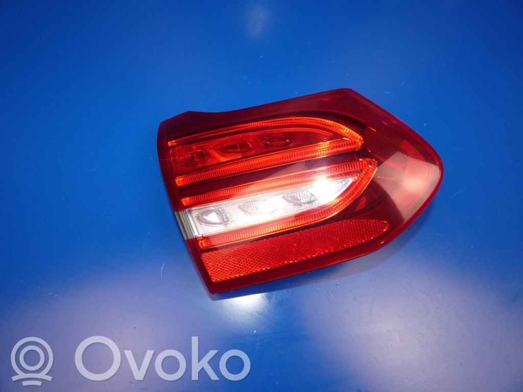 Mercedes-Benz C W205 Lampy tylnej klapy bagażnika 