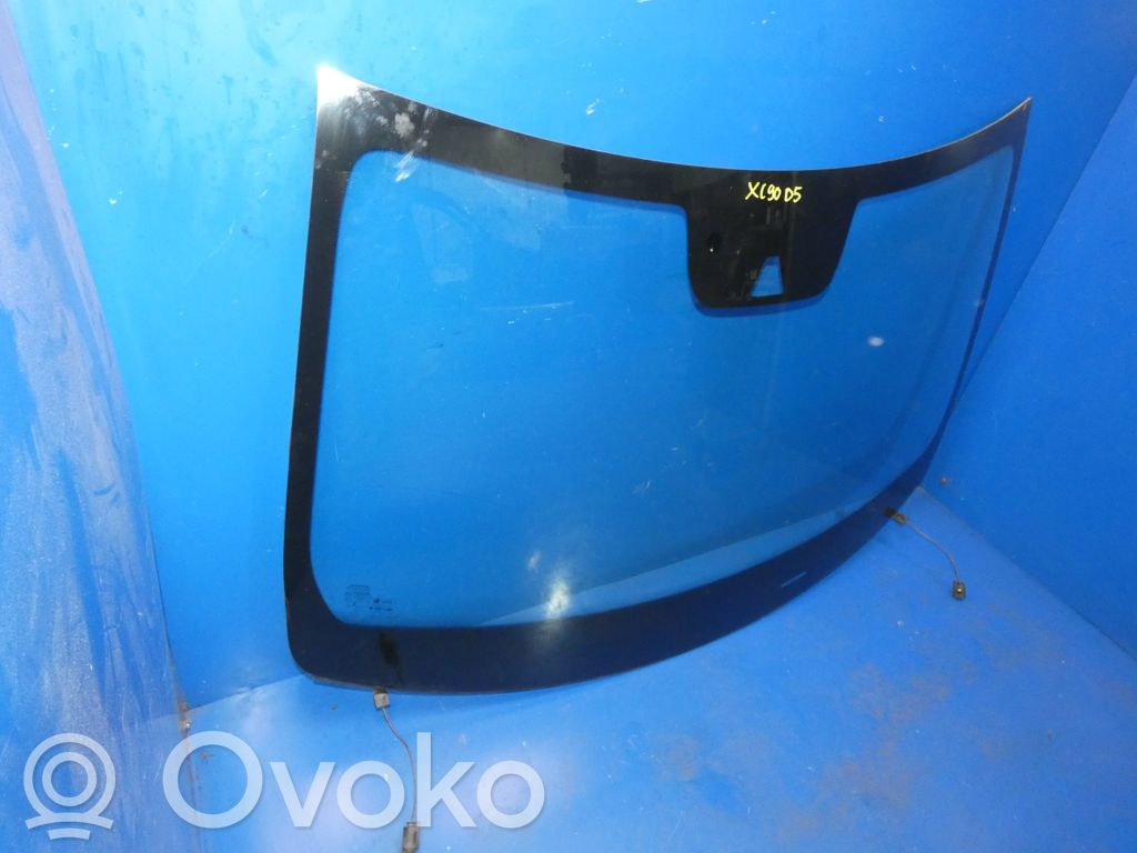 Volvo XC90 Front windscreen/windshield window 