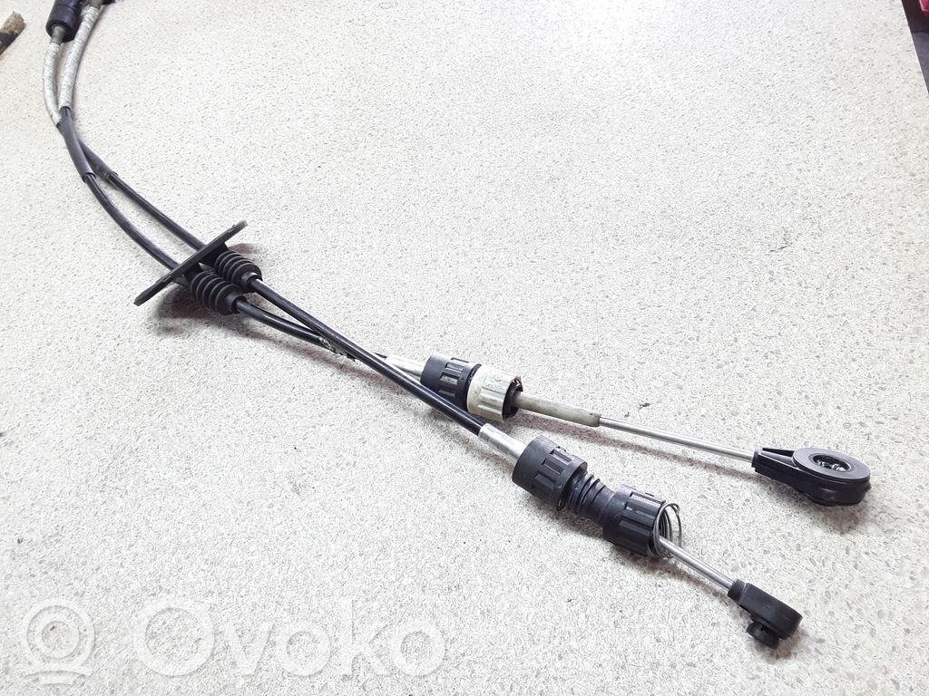 Ford Focus Gear shift cable linkage 