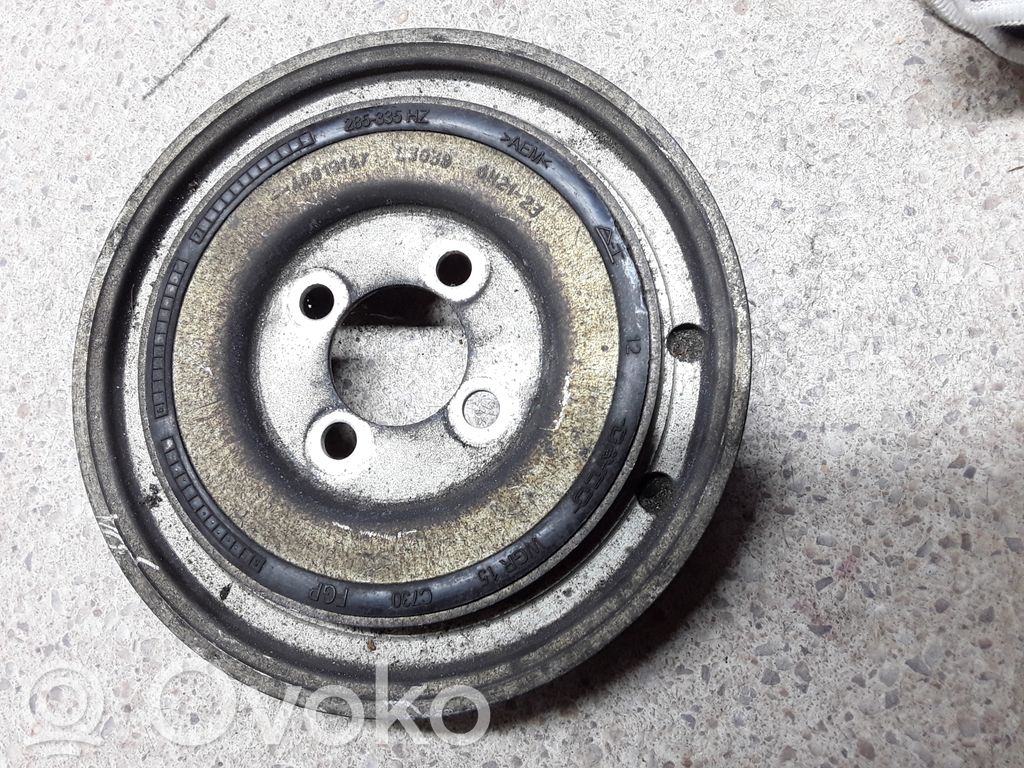 Opel Astra H Crankshaft pulley 