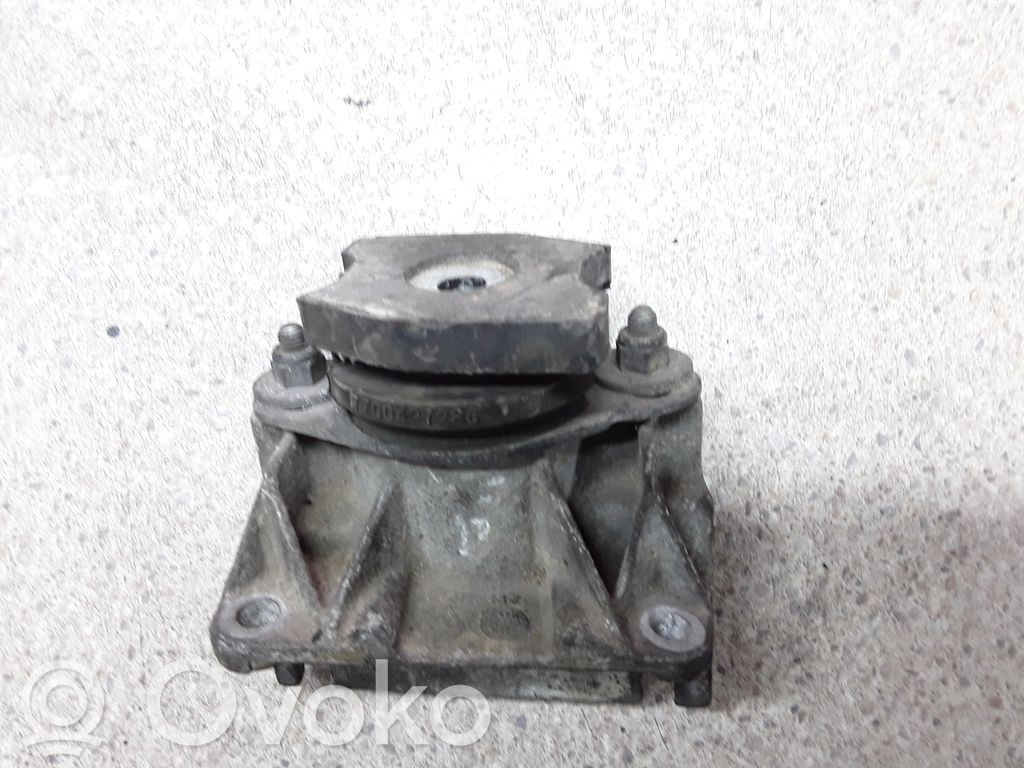 Engine mount bracket   7700427286