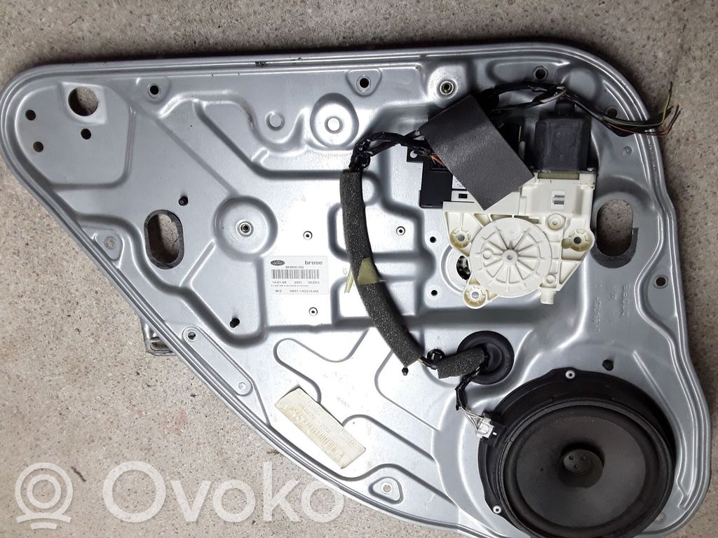 Ford Focus Regulador de puerta trasera con motor 