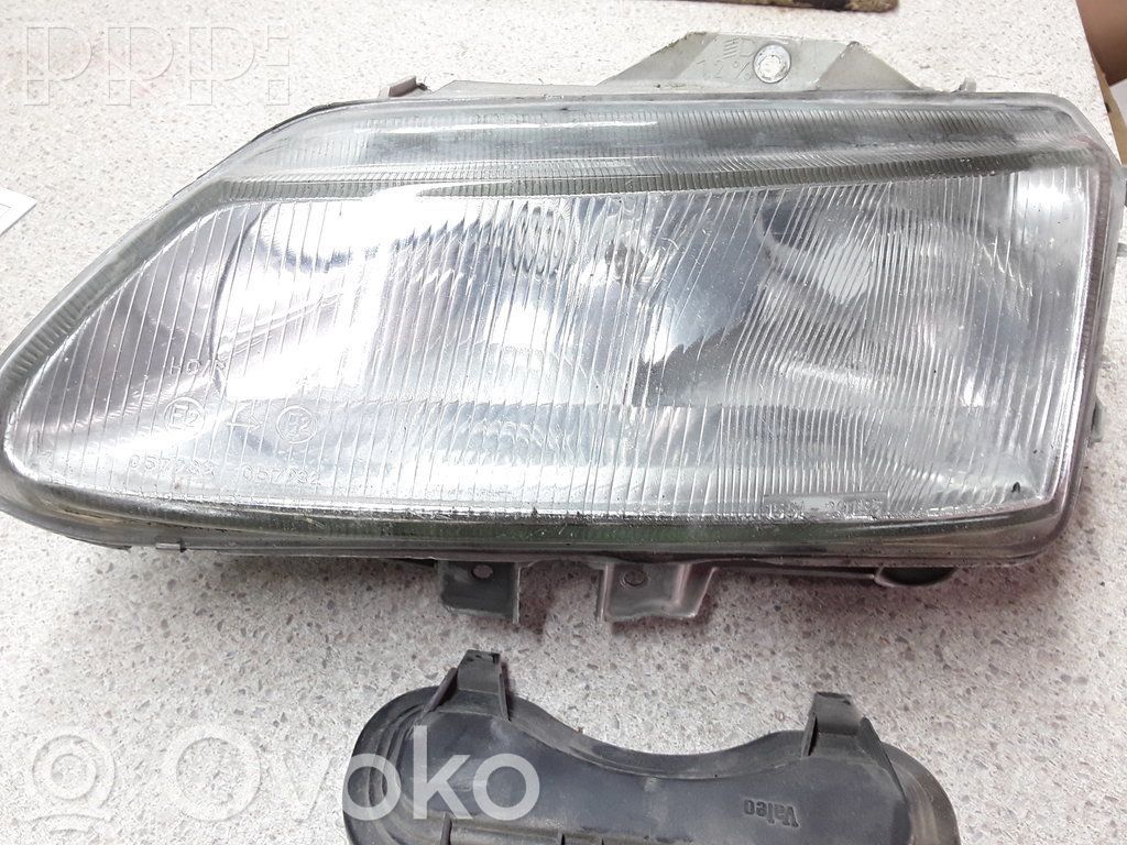 Renault Espace III Headlight/headlamp 