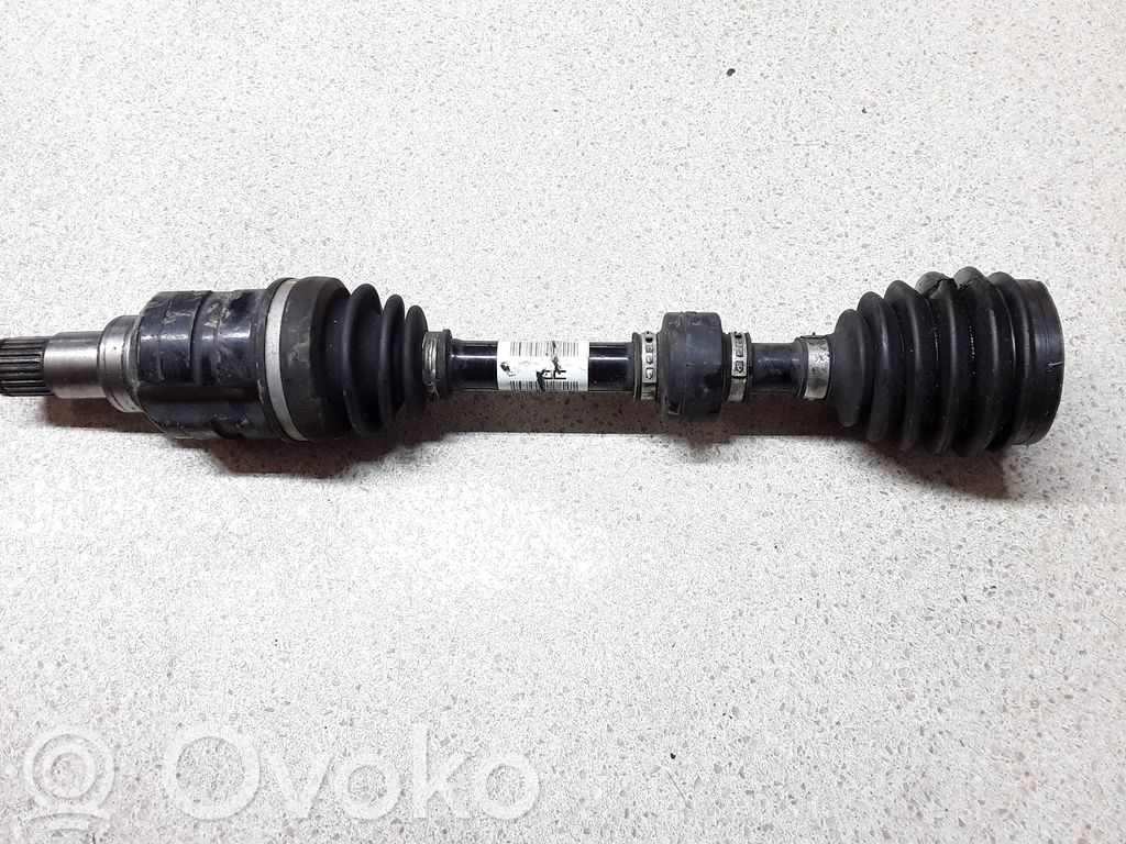 Toyota Auris E180 Priekšējā pusass 