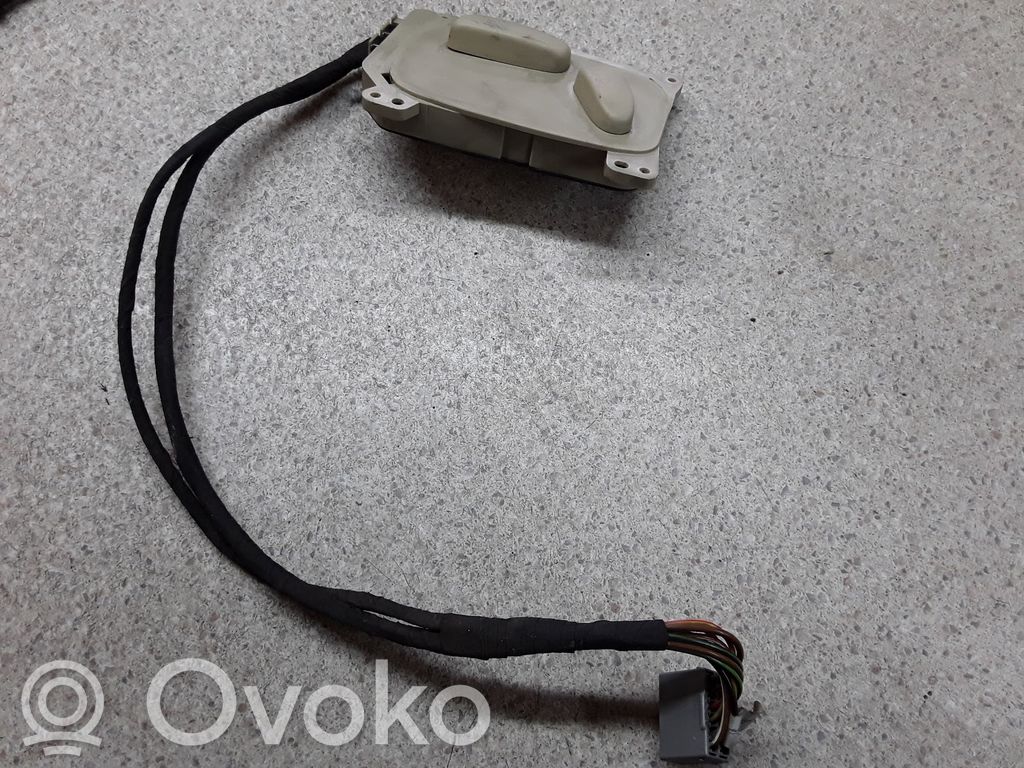 Jaguar S-Type Seat control switch 