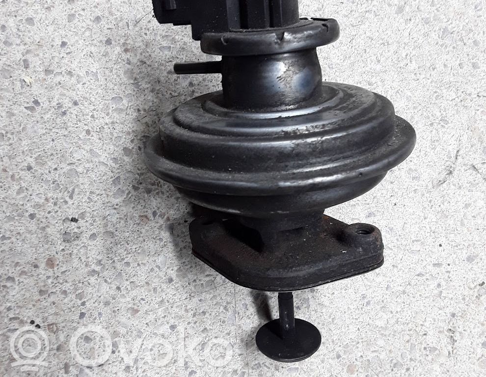 BMW 5 E60 E61 EGR vožtuvas 