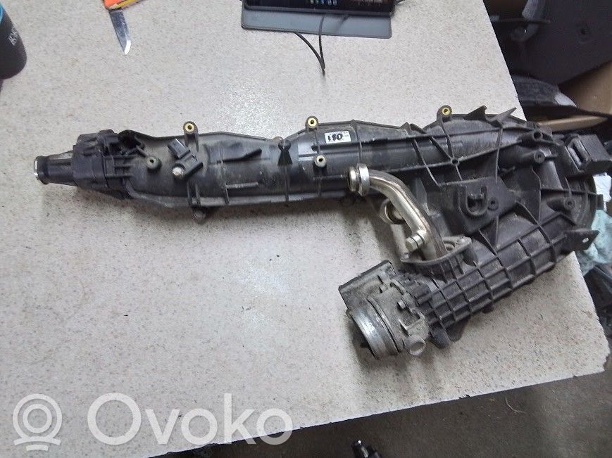 BMW 7 F01 F02 F03 F04 Kolektorius įsiurbimo 